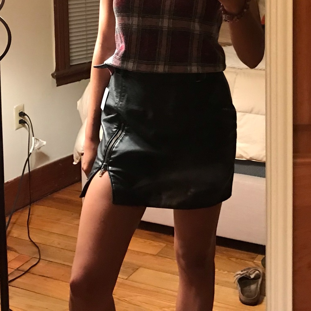 Leather skirt